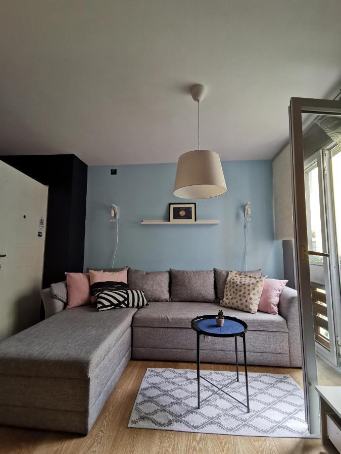 Nest Apartment Zemun Belgrad Dış mekan fotoğraf