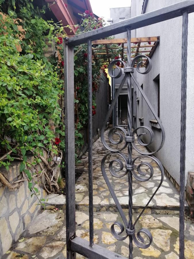 Nest Otel Belgrad Dış mekan fotoğraf